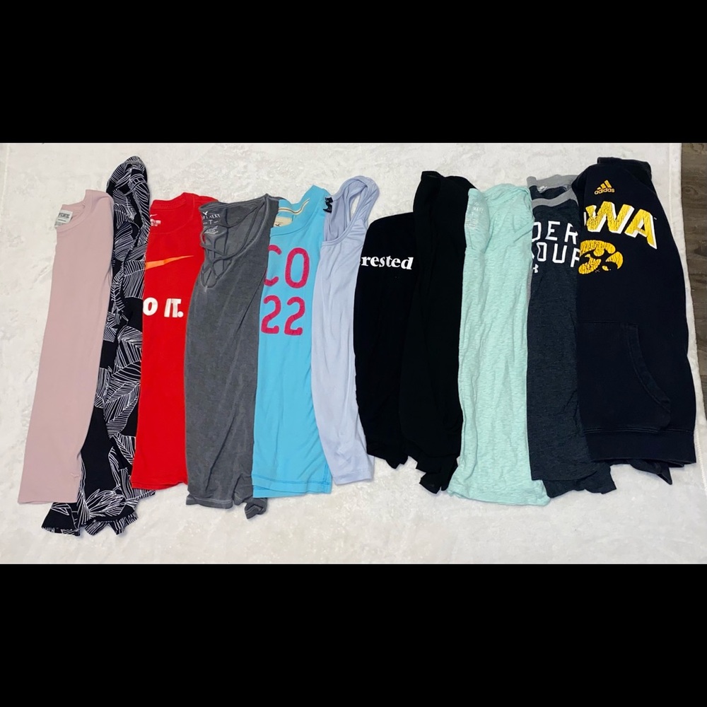 Women’s clothing lot
